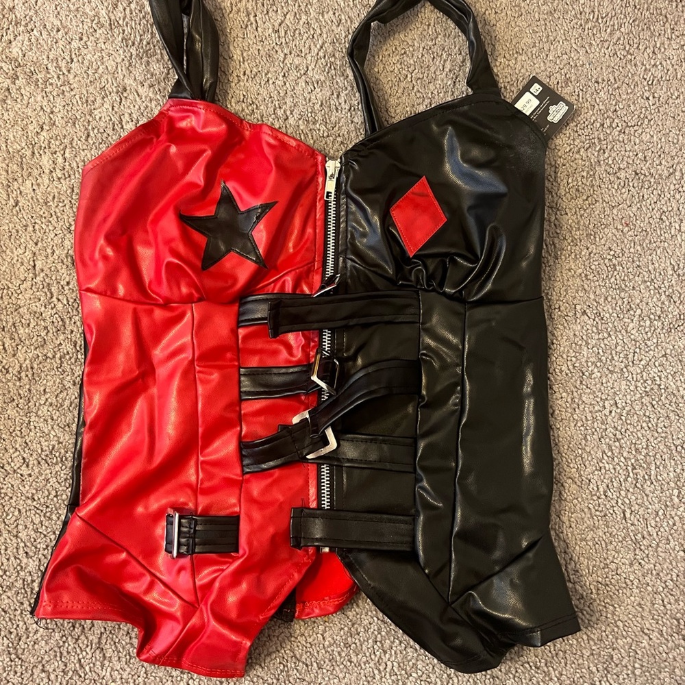 Harley Quinn Top - Size Medium